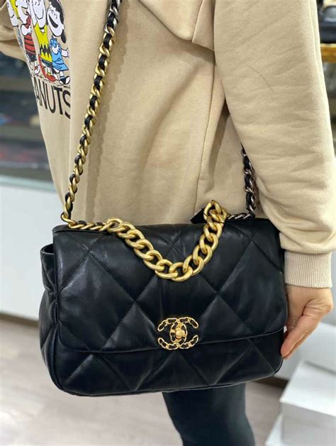 chanel 19 flap bag size|chanel 19 flap bag large.